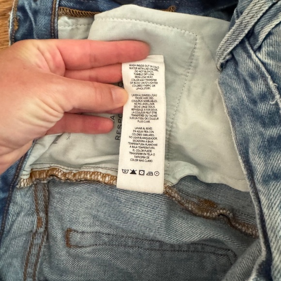 Frame - Denim Shorts - Picture 3 of 7